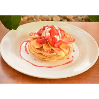 Strawberry Banana Pancake