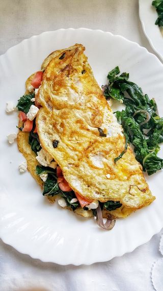 Tomato & Spinach Omelette