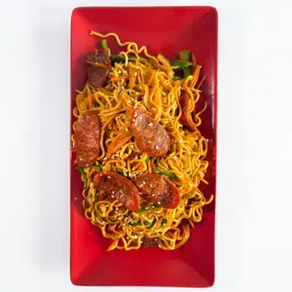 Tallarines Con Chorizo Especial
