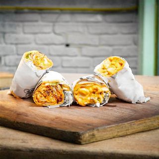 Crispy Chicken Rolls