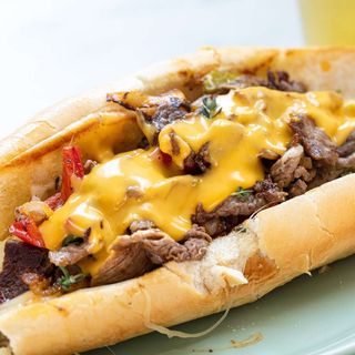PHILLY CHEESE STEAK