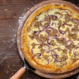 Pizza Tonno e Cipolla