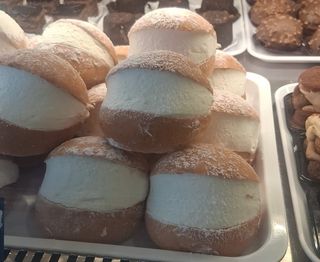Maritozzo ripieno (1pz)