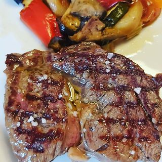 Costata di manzo marchigiana