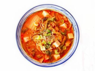 Kimchijjigae (Picante)
