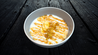 ბრინჯის ფაფა ქიშმიშით