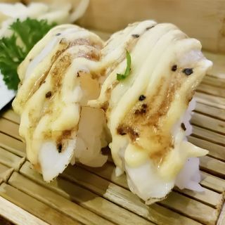 6. Nigiri Pez Mantequilla Flameado (2 Pzs.)
