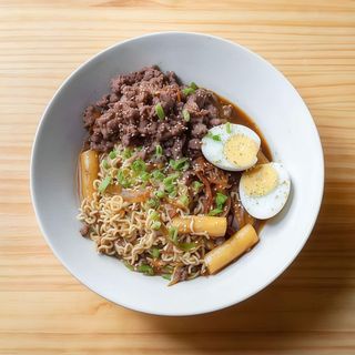 Topoki Bulgogi con fideos