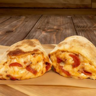Calzone Carlo Pepperoni