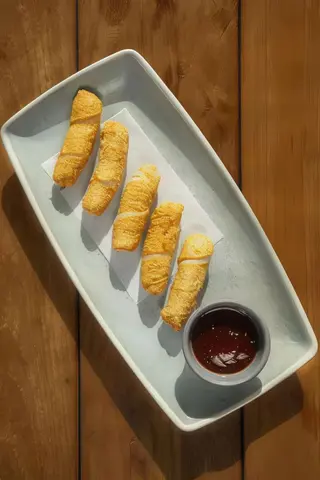 TEQUEÑOS