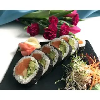 Futomak Łosoś Surowy