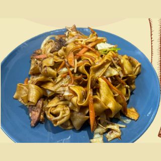 Ramen saltato tagliatelle con Chashu di maiale