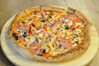 Pizza Capricciosa 28cm