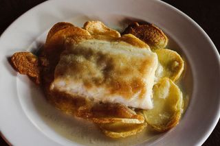 Bacallà gratinat a la mussolina d'all