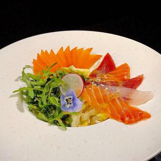 In 03 Insalata pesce mix  6 pezzi