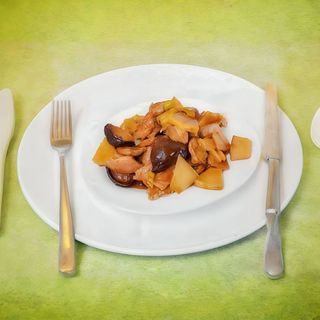 Cerdo Con Setas Y Bambú N°86