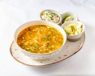 Caldo tlalpeño