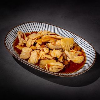 70. Pollo bambu' e funghi