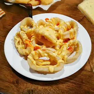 Calamares Bravos Salsa Aparte