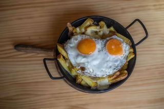 Patatas Con Huevos