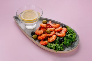 Хрустящие креветки с чесночным маслом (200г)