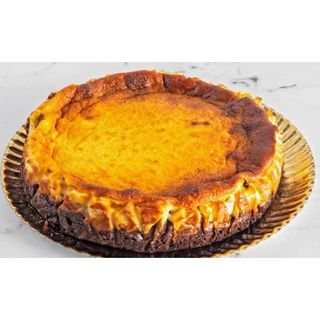 Tarta De Queso Con Base De Brownie (1.5 Kg. - 9 Porciones Aprox.)