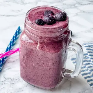 Blueberry smoothie
