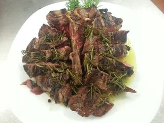 Tagliate di vitello al rosmarino