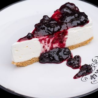 Чийзкейк с боровинки (150гр)