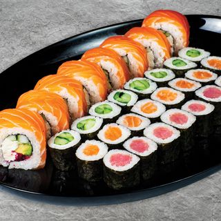 Сет Філадельфія+3 макі PREMIUM (660г)