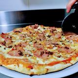 Pizza Tonno (Mediana)