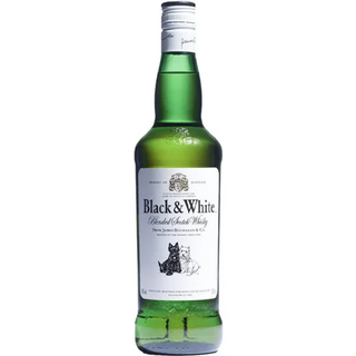 Black & White Blended Scotch Whisky, 750ml