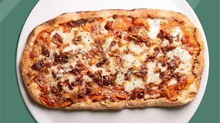 PINSA LA AMATRICIANA