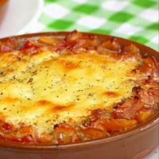 Provolone con tomate al horno