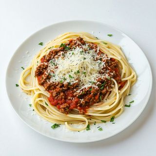 Penne/Spaghetti Bolognese