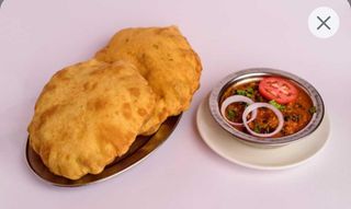Delhiwale Chole Bhature