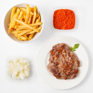 Gurmanska pljeskavica i pomfrit