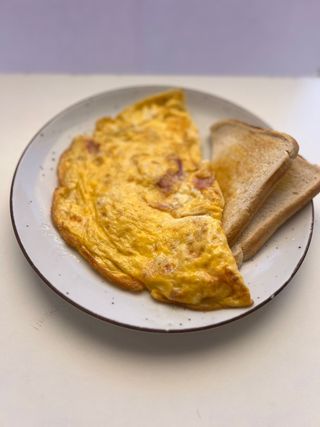 3 egg omelette