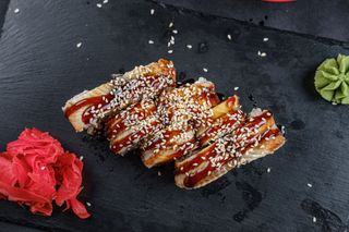 საკე უნაგი როლი