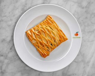 Folhado de espinafres e queijo de cabra