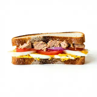 2. Bocata Especial De Atún Con Tomate, Cebolla, Huevo Duro Y Queso