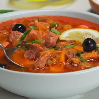 Солянка м'ясна (350г)