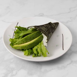 760. Temaki avocado