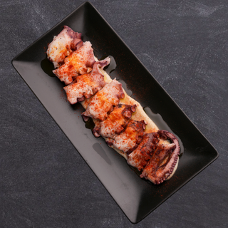 Tapa De Pulpo A La Gallega Con Aceite De Trufa