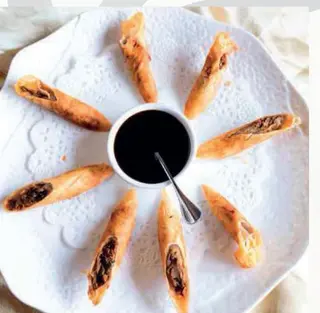 Mini Rollitos De Pato