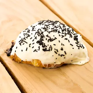 Croissant grande chocolate blanco cobertura blanca