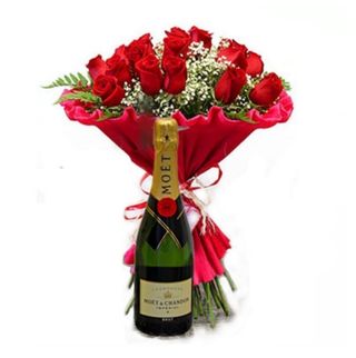 MOËT & 15 ROSAS 15,9