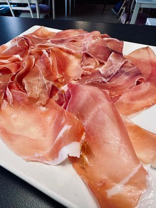 Tabla de jamón Serrano