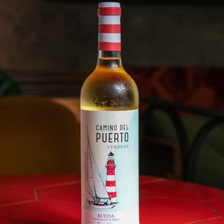 Vino blanco - Camino del puerto