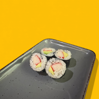 Maki Surimi Avocado